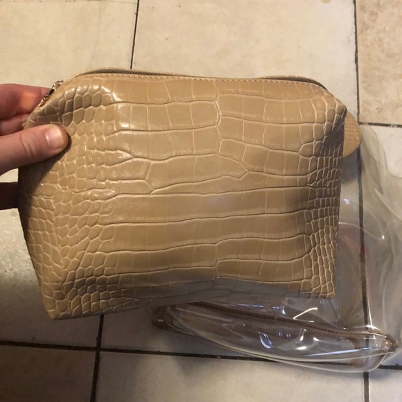 Handbag - Picture 3 of 3